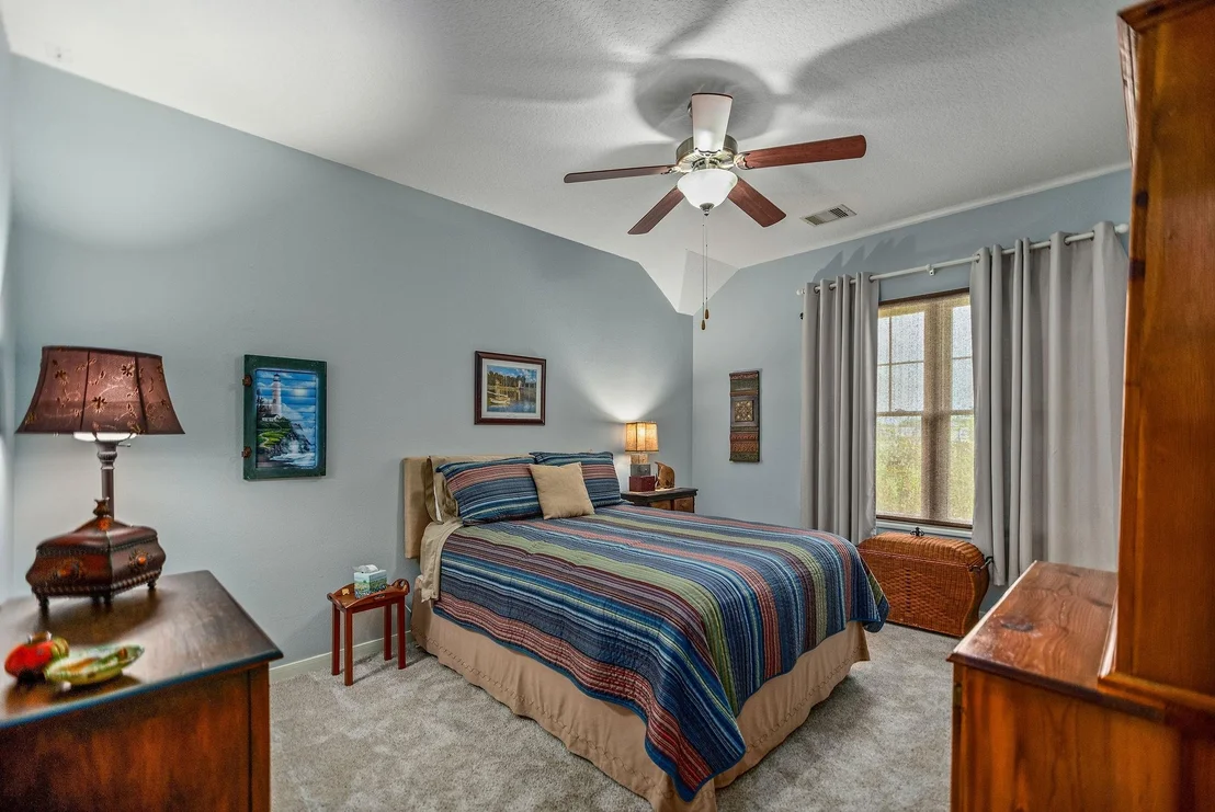 Photo of 509 Seakist Road