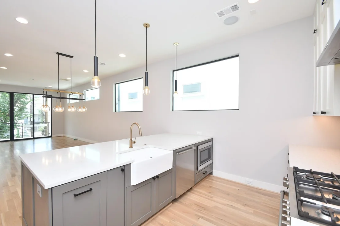 Photo of 818 Knox Street