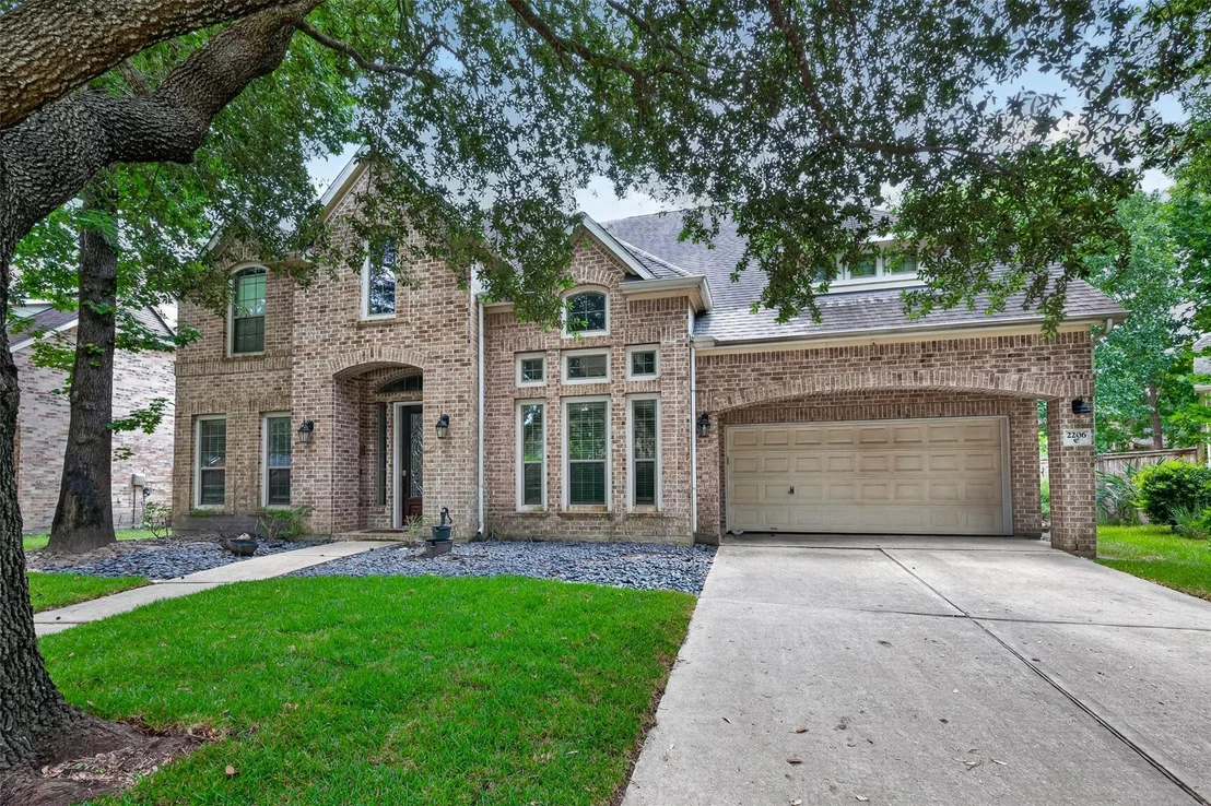 Photo of 2206 Montclair Oaks Lane