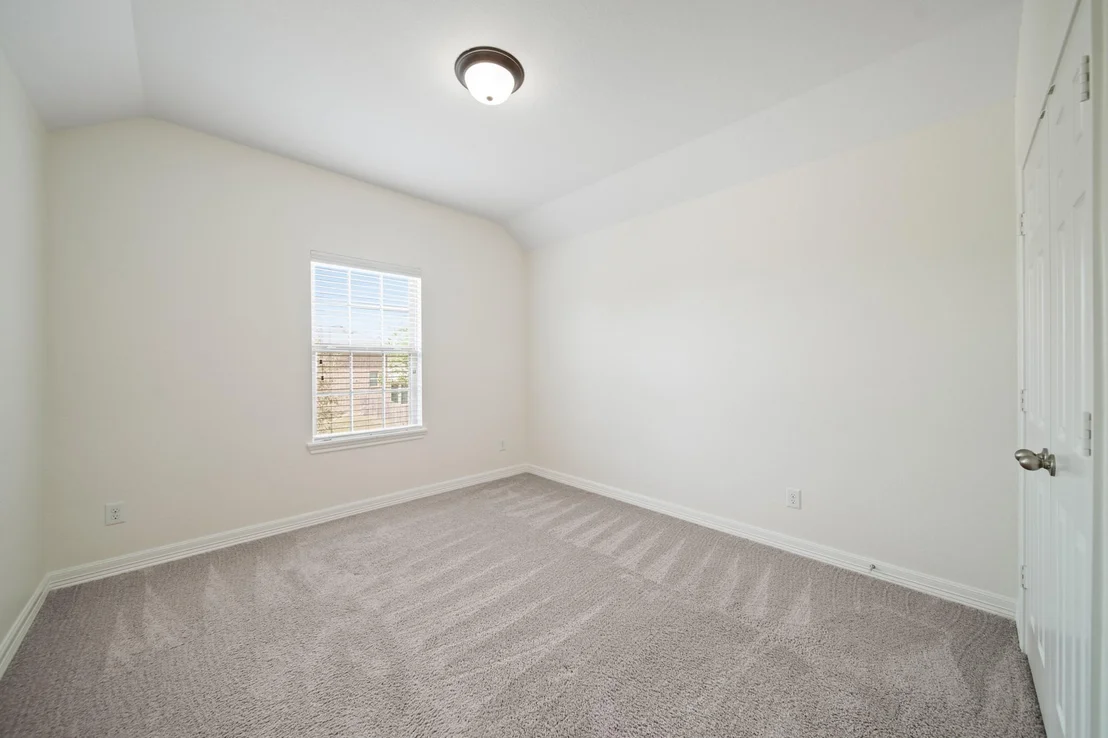 Photo of 322 Lake Rim Drive