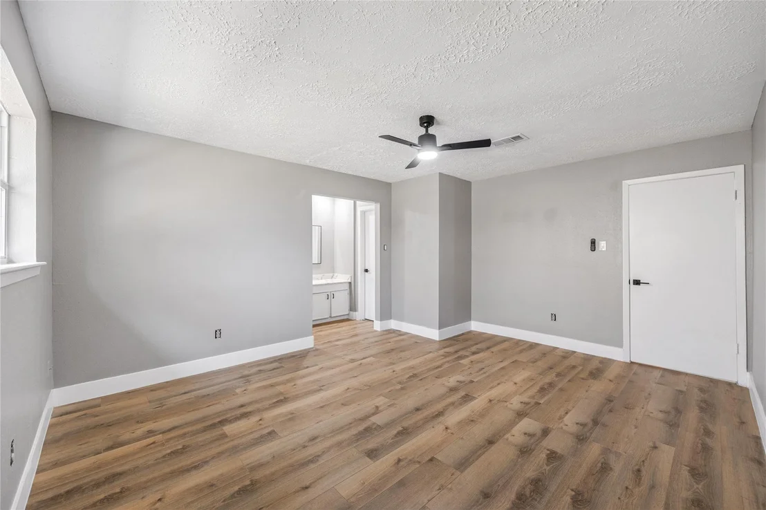 Photo of 4515 Mossygate Drive