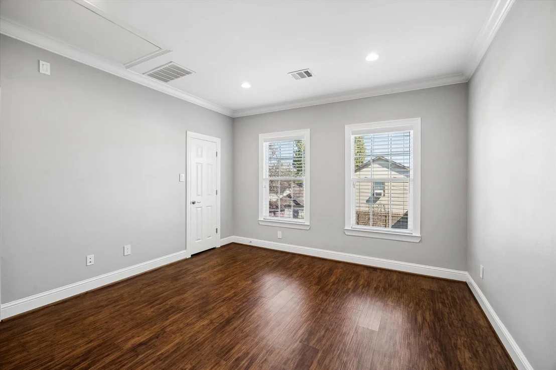 Photo of 3401 Palm Street