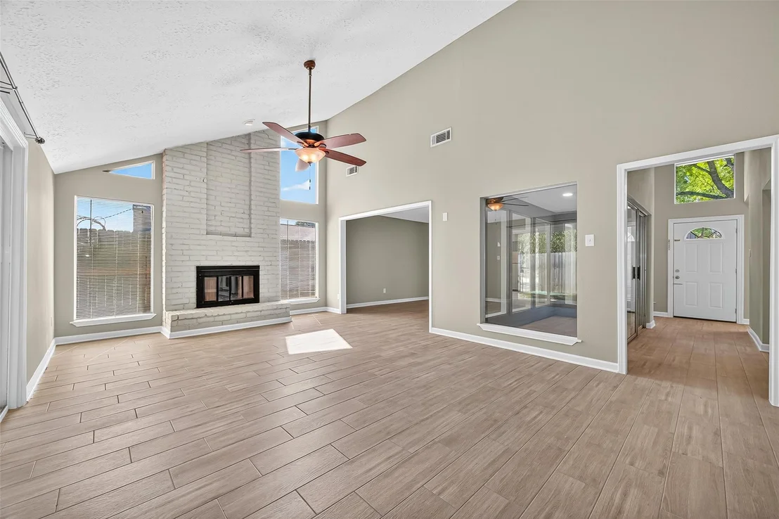 Photo of 5054 Pine Cliff Drive