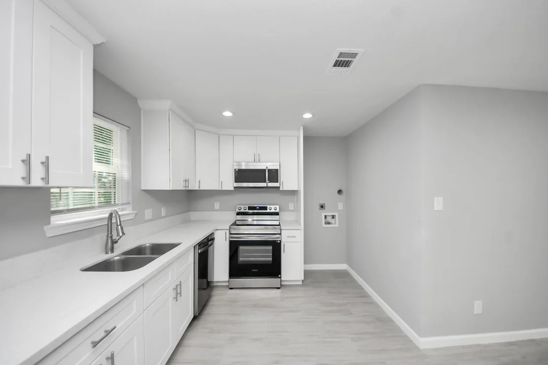 Photo of 10118 Cathedral Drive