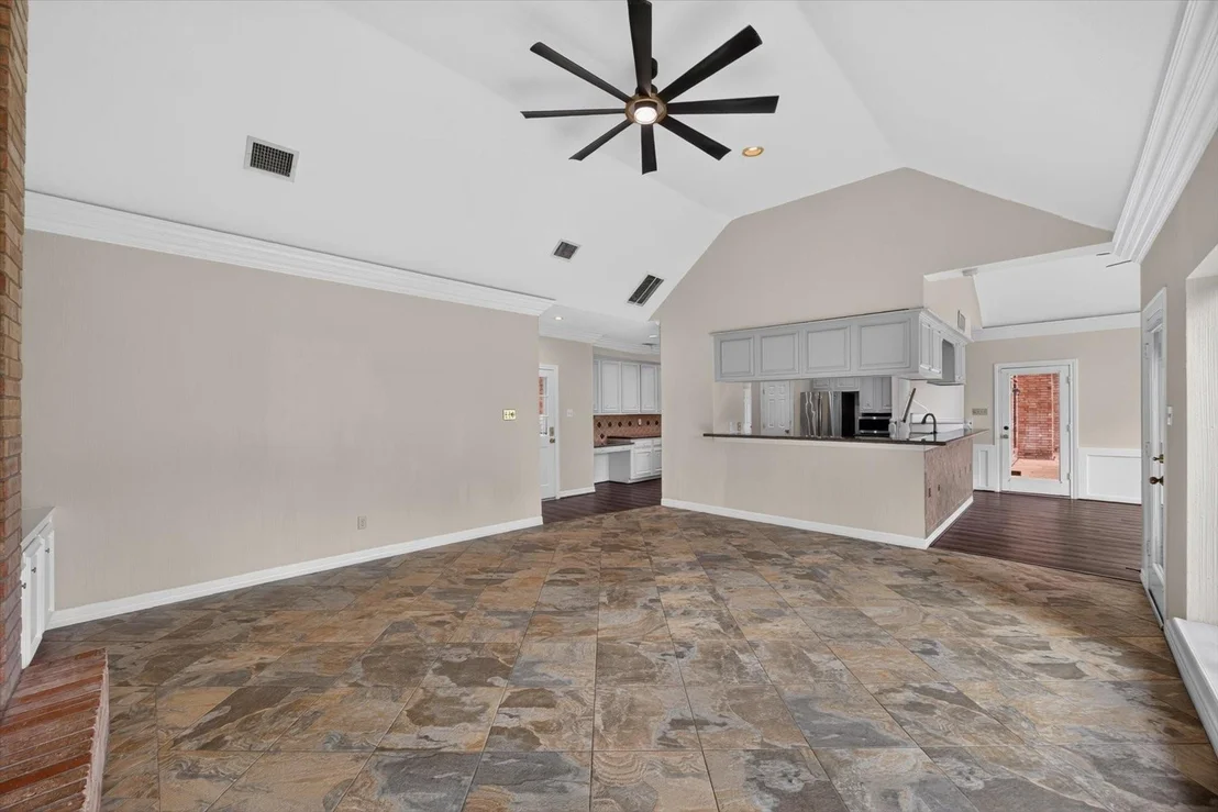 Photo of 1519 Pebble Chase Drive
