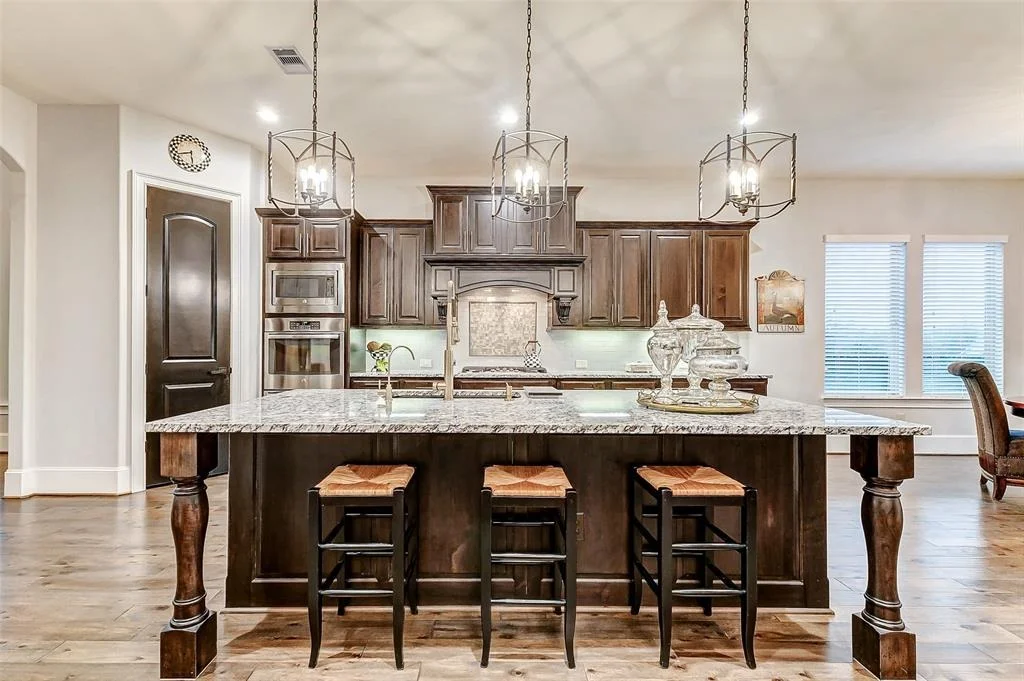 Photo of 30811 Shady Oak Drive
