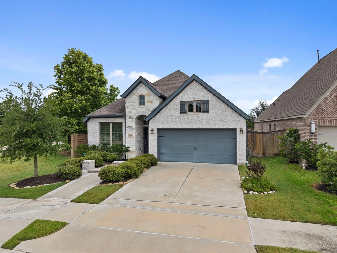 Photo of 15038 Montezuma Quail Drive