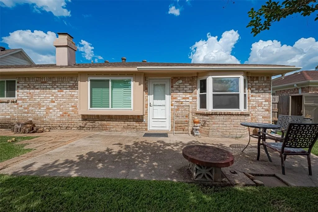 Photo of 22303 Walnut Valley Drive