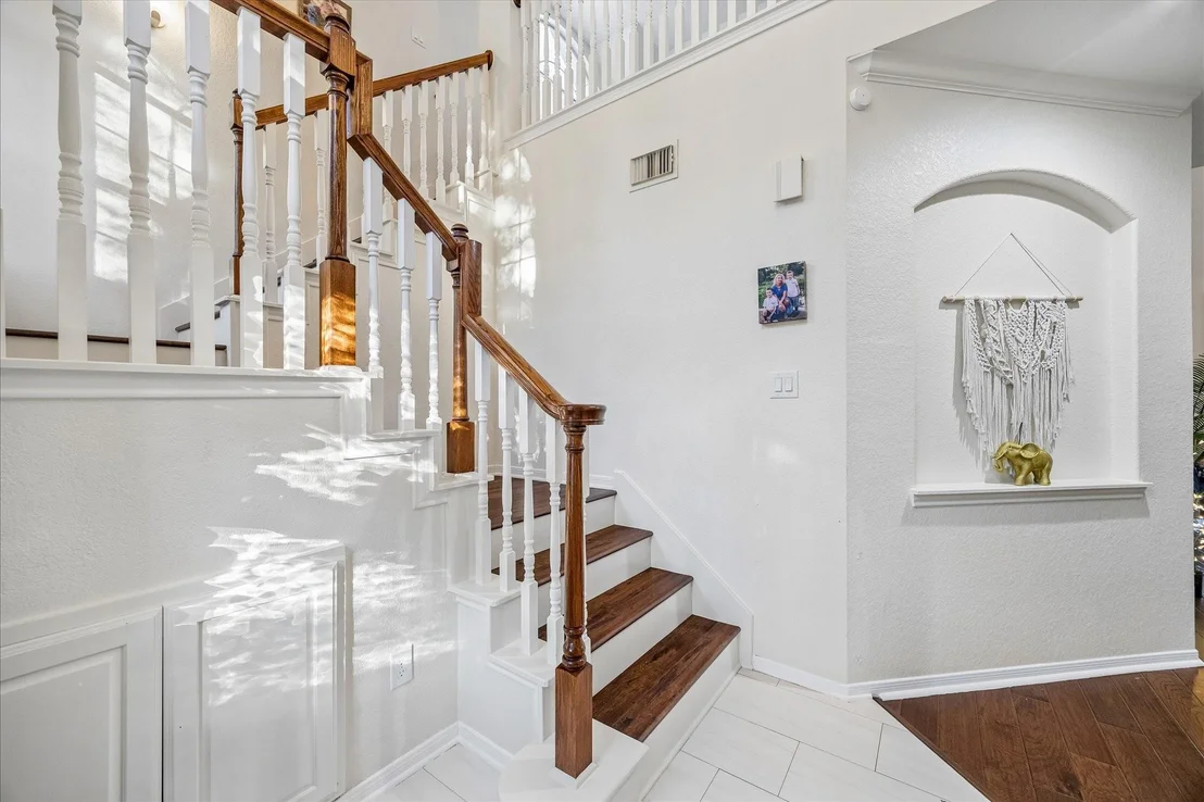 Photo of 6011 Gablestone Lane