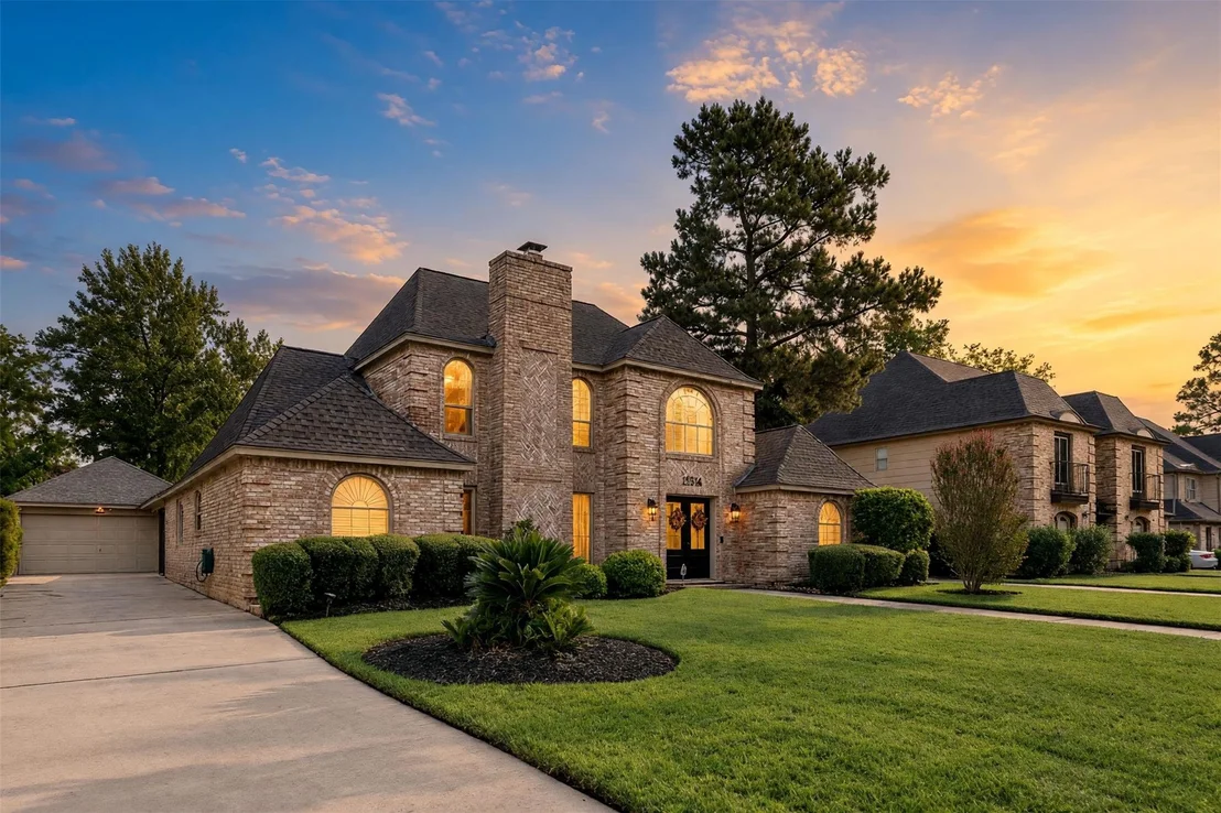 Photo of 15814 Crystal Brook Drive