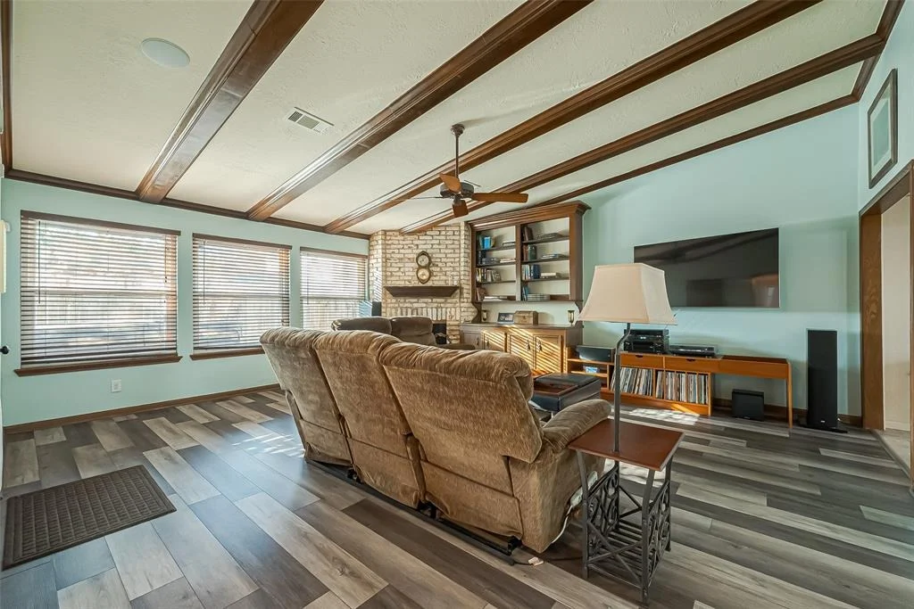 Photo of 511 Lorie Lane