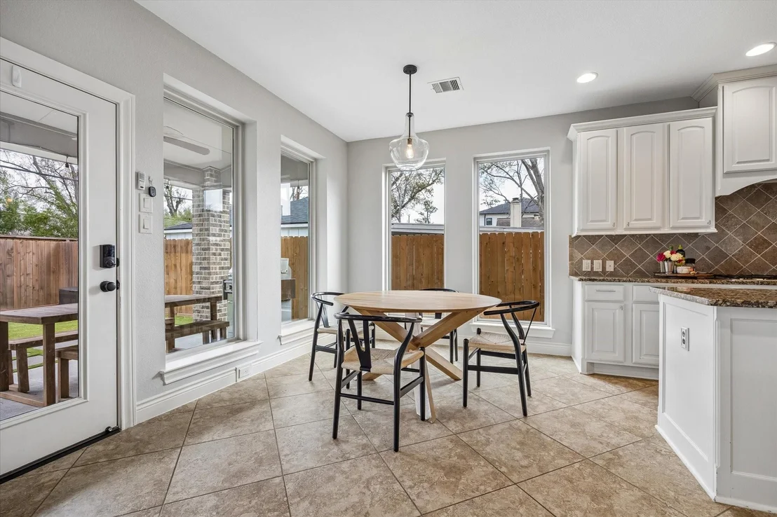 Photo of 1616 Hewitt Drive