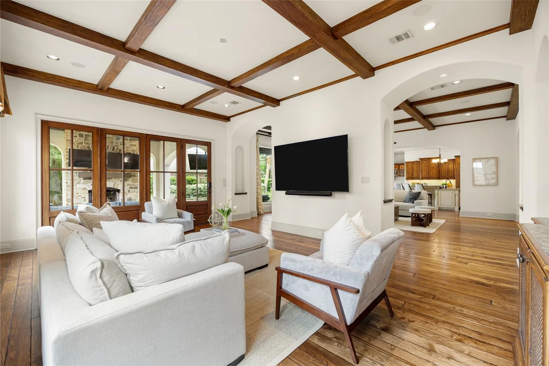 Photo of 735 Timber Hill Drive