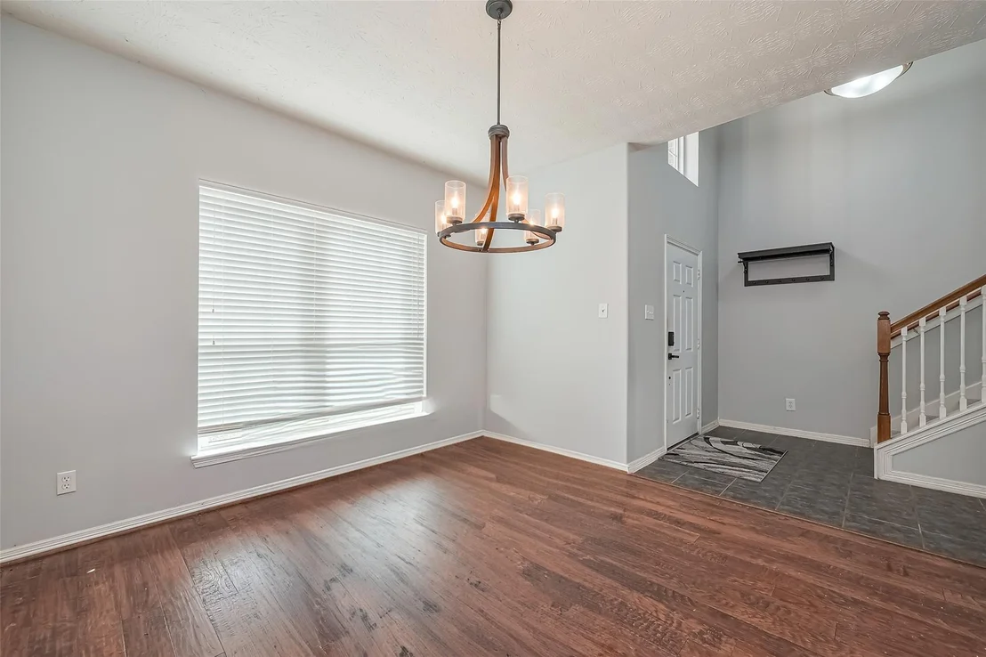 Photo of 2202 Highland Crossing Drive