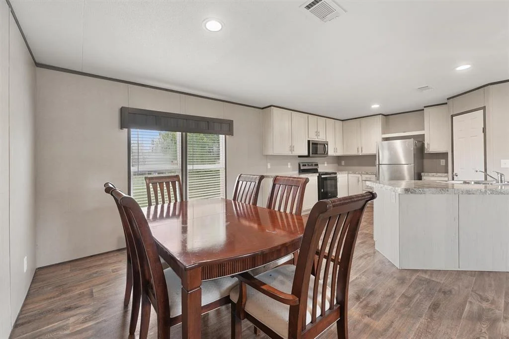 Photo of 843 County Road 5251