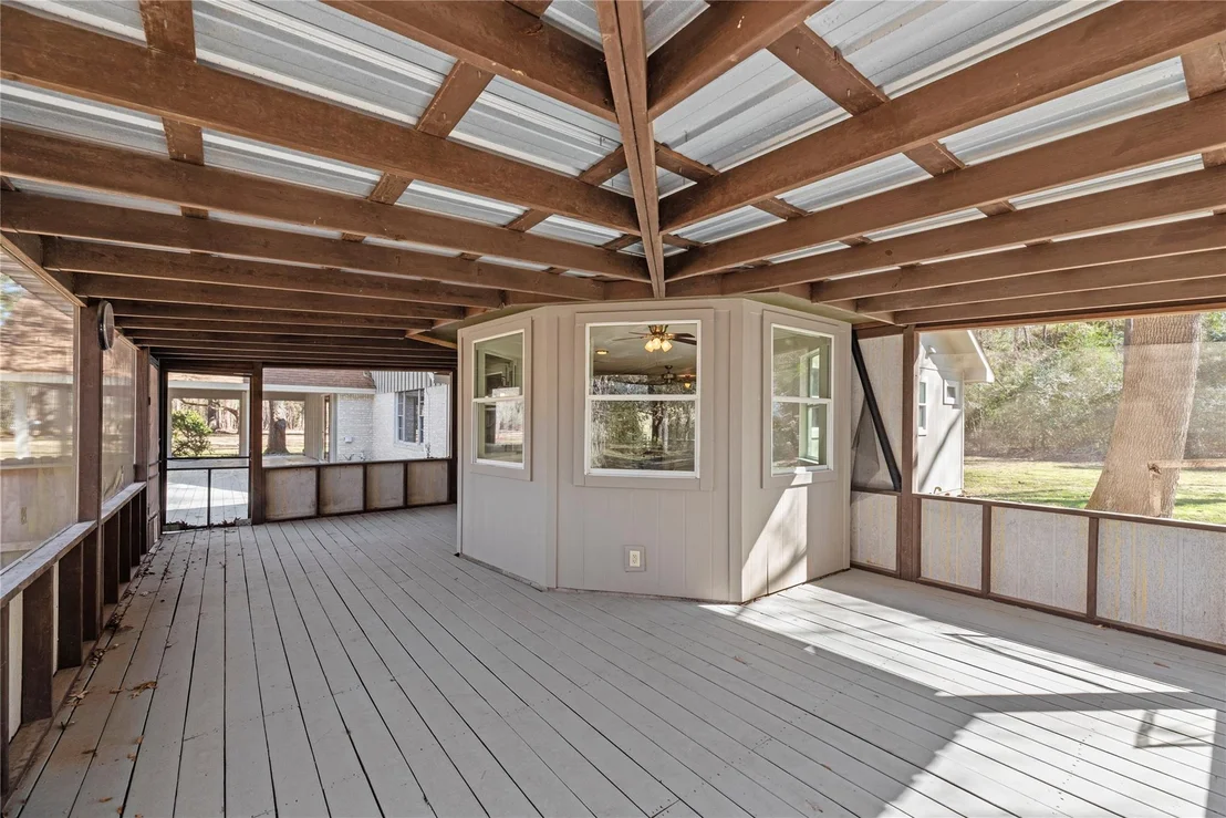 Photo of 23115 Cardinal Drive