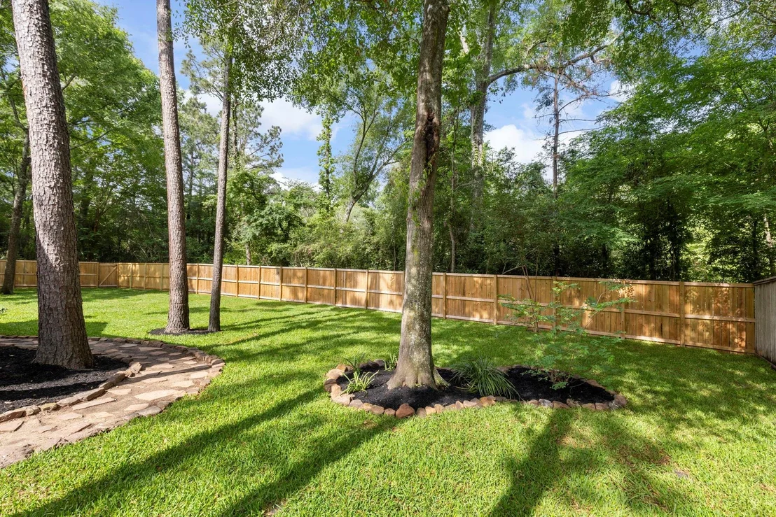 Photo of 35 Classic Oaks Place