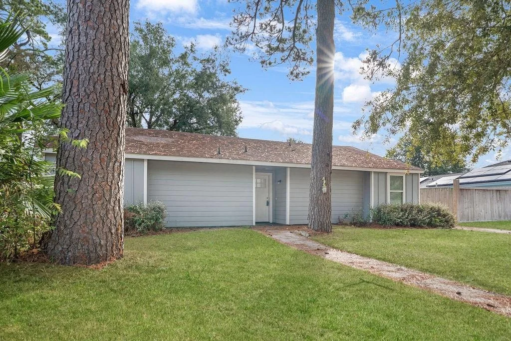 Photo of 23118 Whispering Willow Drive