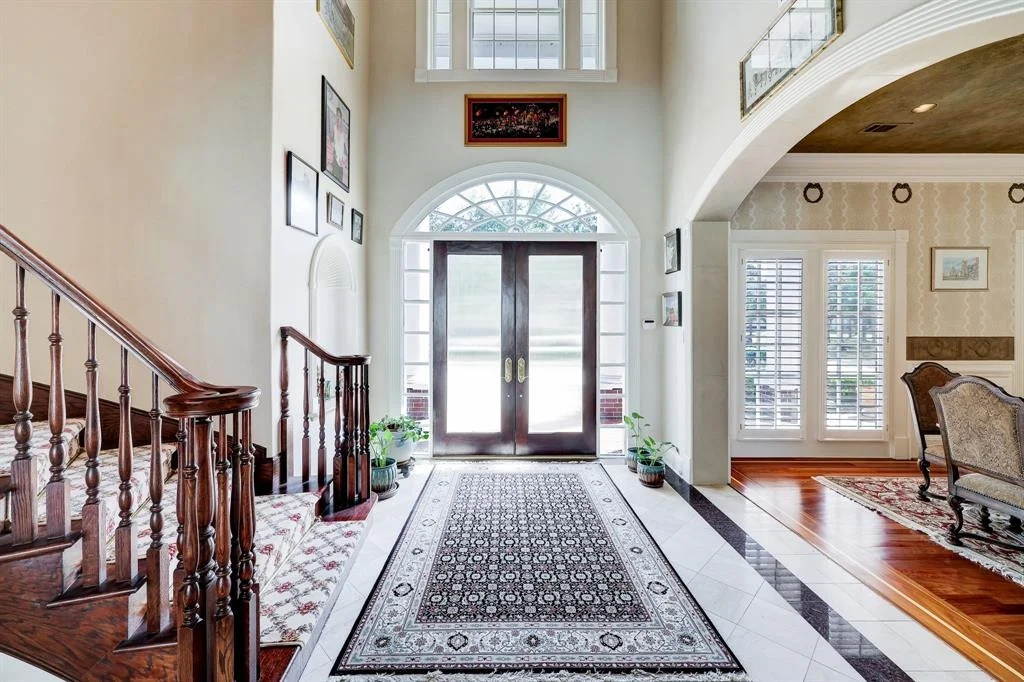 Photo of 25 Beacon Hill