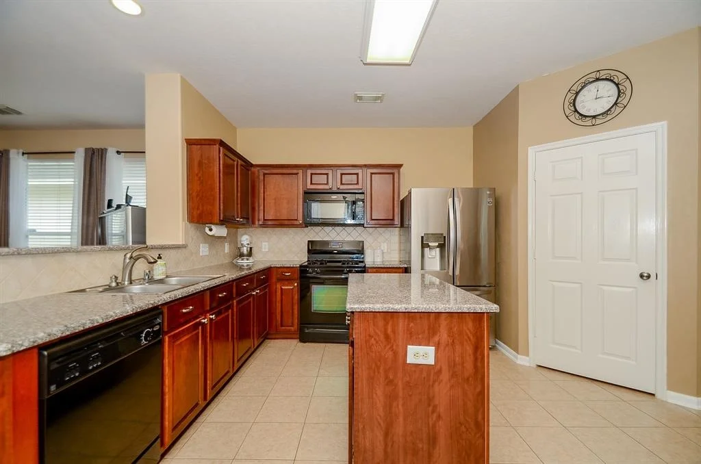 Photo of 7527 Oakleigh Drive