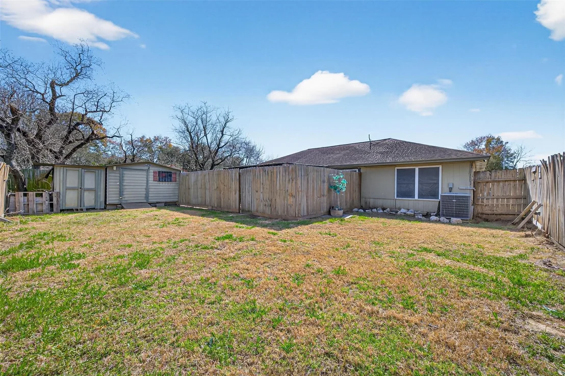 Photo of 4726 Whispering Rock Lane
