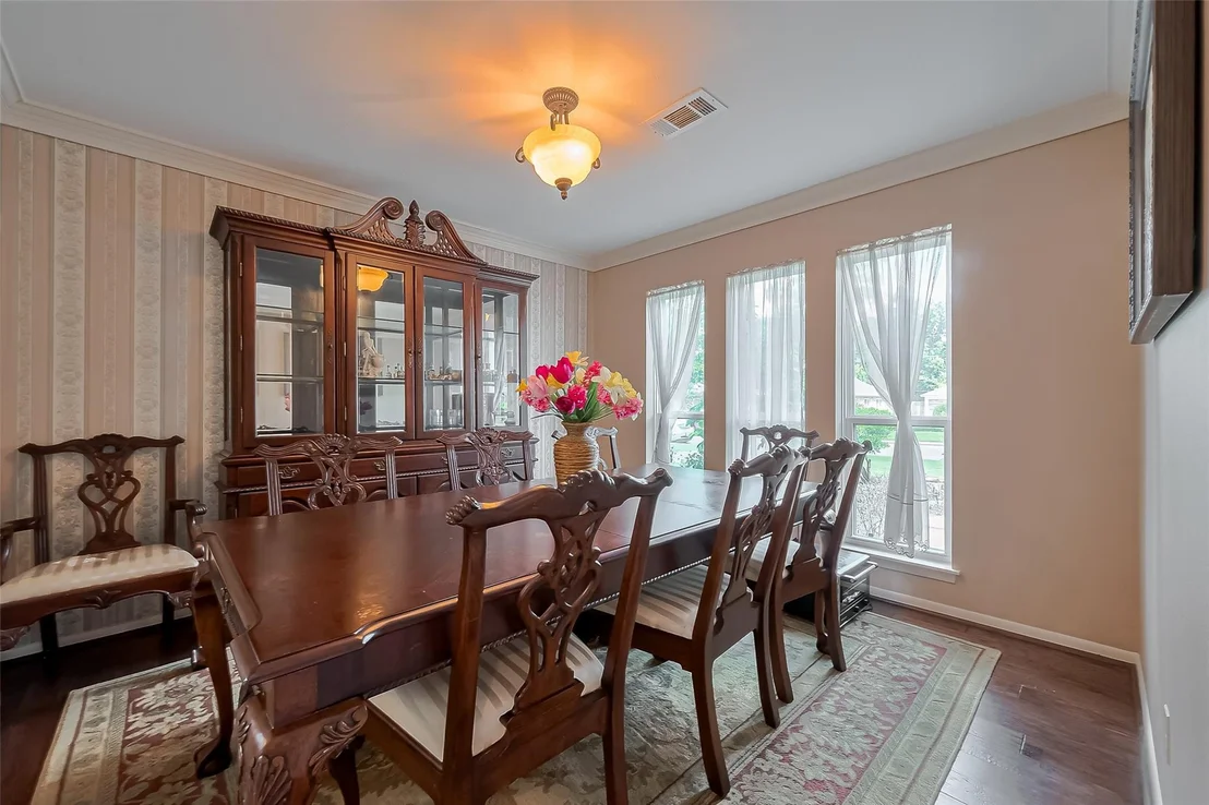 Photo of 14626 Ravenhurst Lane