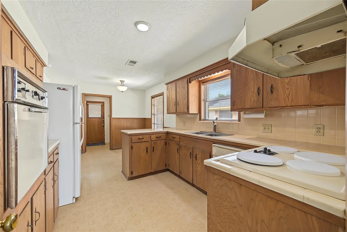 Photo of 2016 San Jacinto Drive