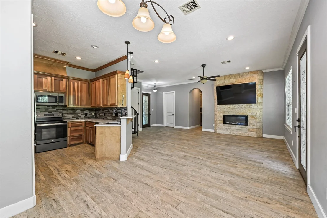 Photo of 13191 Royal Lake Drive