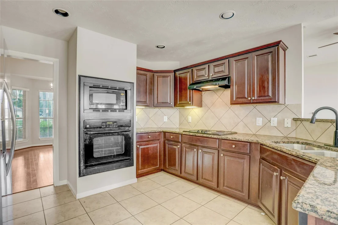 Photo of 2818 J R Drive