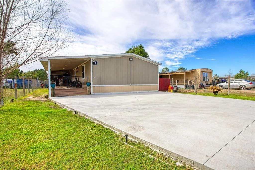 Photo of 124 Road 5215