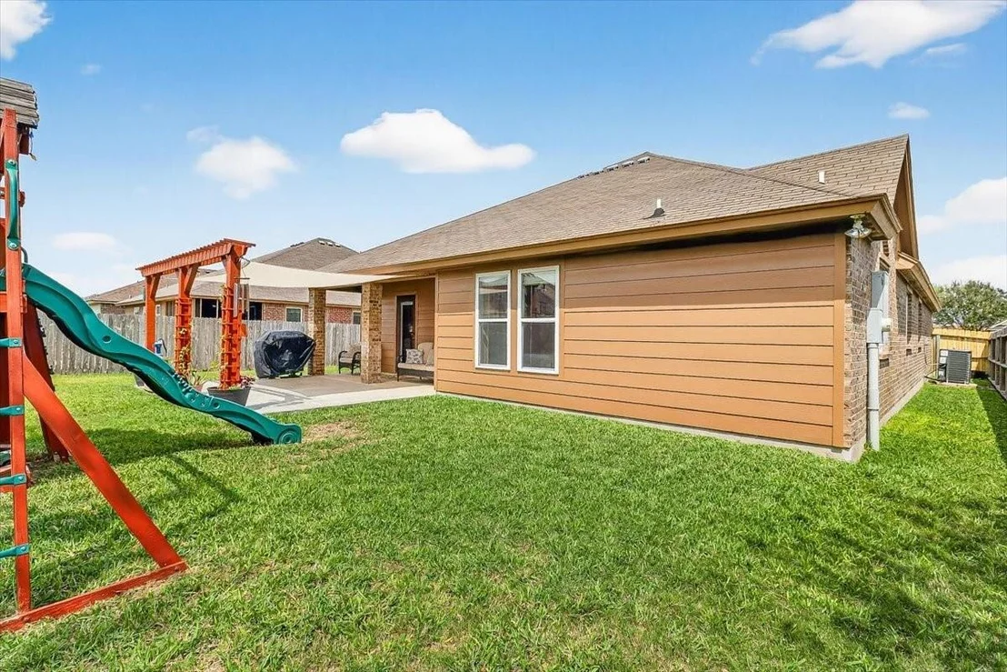 Photo of 6009 Tapestry Drive