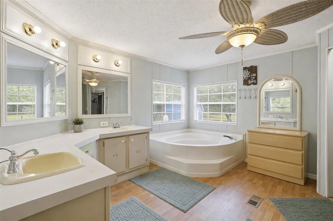 Photo of 31232 Kyle Drive