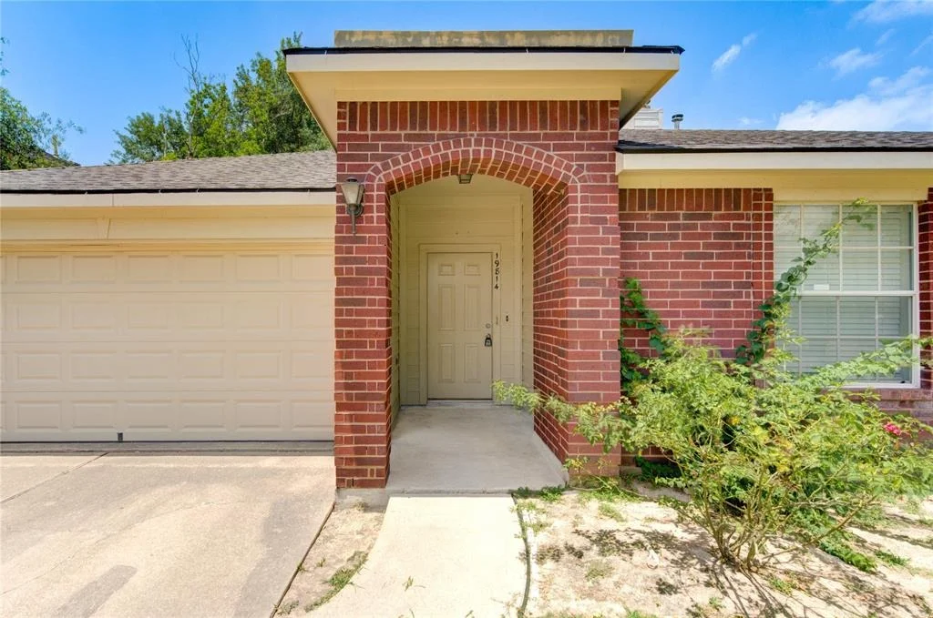 Photo of 19814 Lindenfield Place