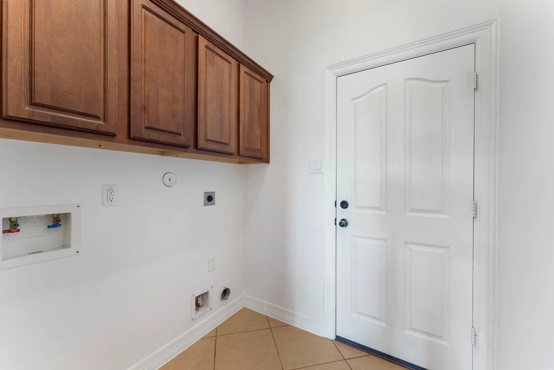 Photo of 1719 Summergate Drive
