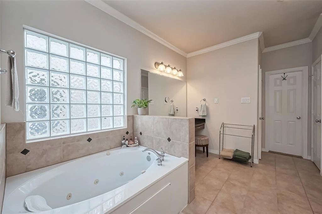 Photo of 14515 Basalt Lane