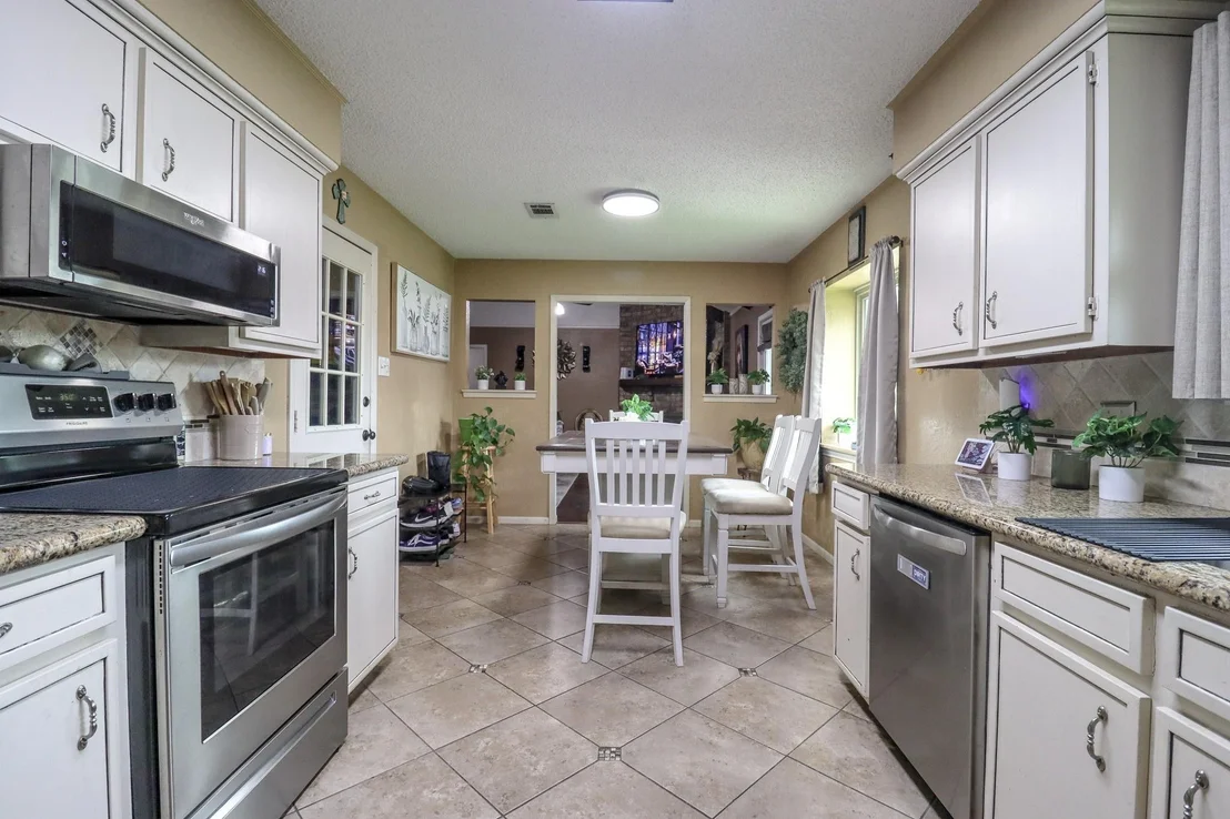 Photo of 2055 Stacy Street