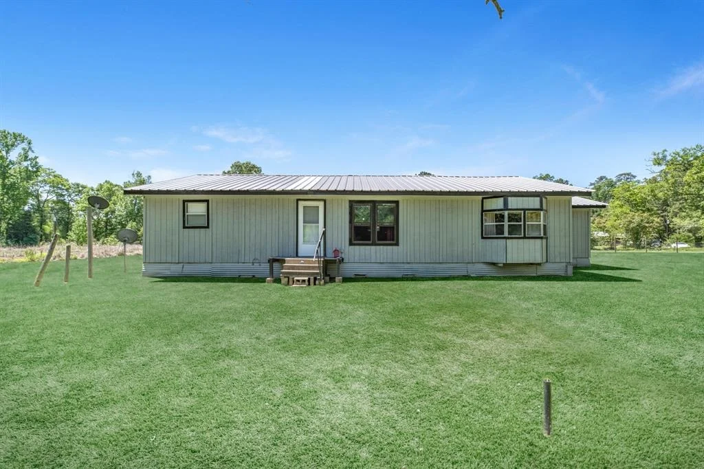 Photo of 100 Oak Ridge Drive