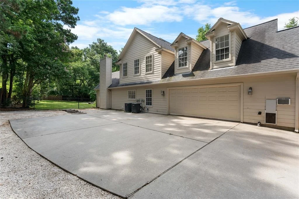 Photo of 32430 Edgewater Drive