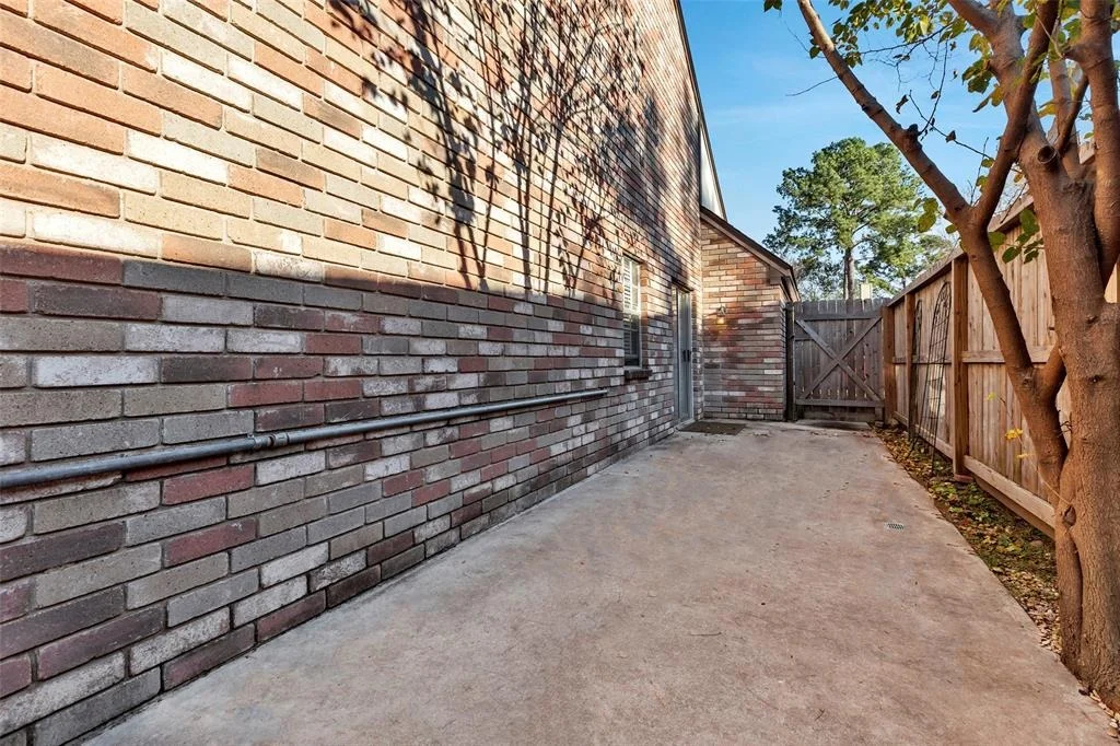 Photo of 9230 Palm Shores Drive