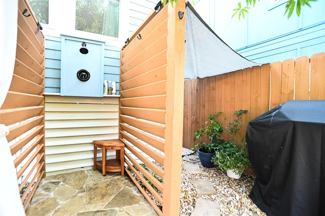 Photo of 1816 Avenue N