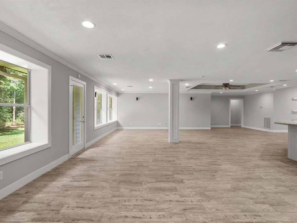Photo of 5401 Palm Drive