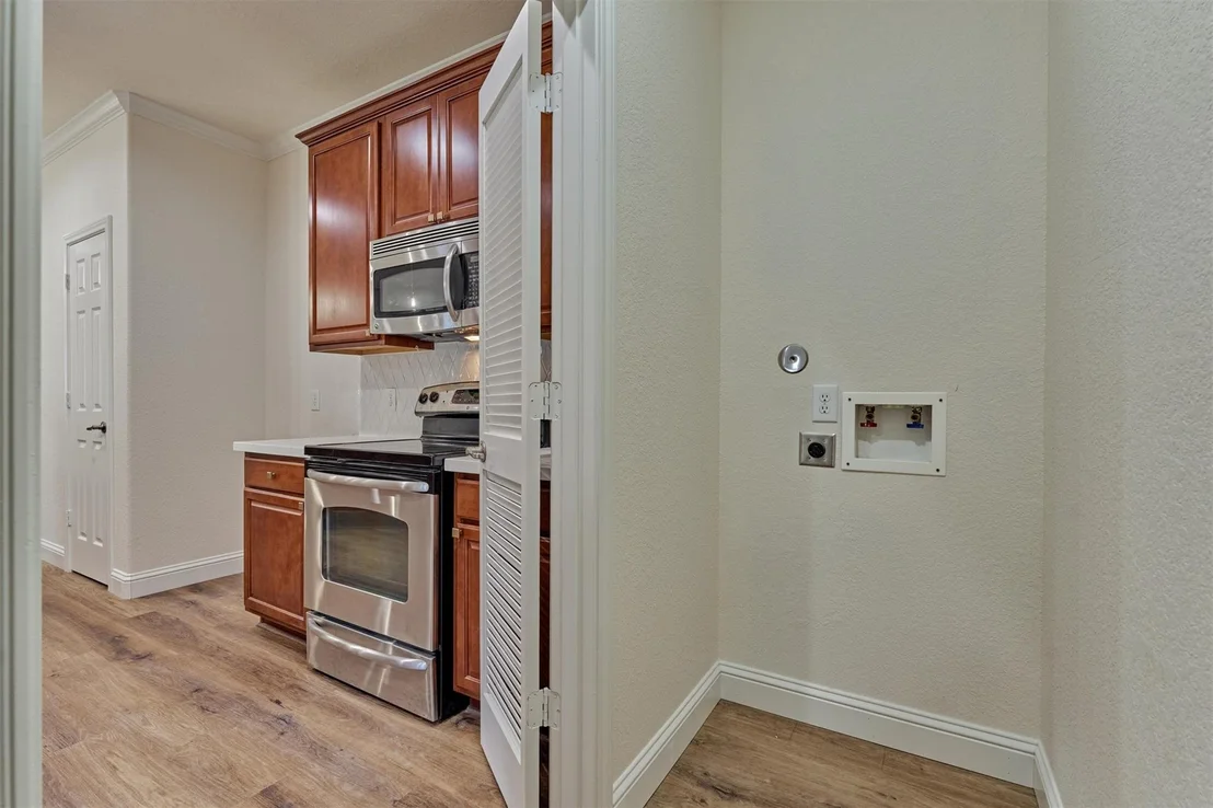 Photo of 6 Windsor Bridge Drive