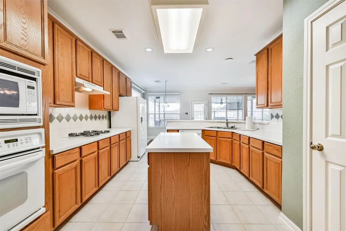 Photo of 10415 Claybrook Drive