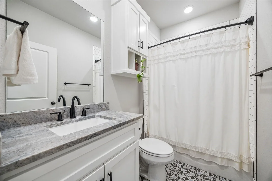 Photo of 111 Creekside Lane