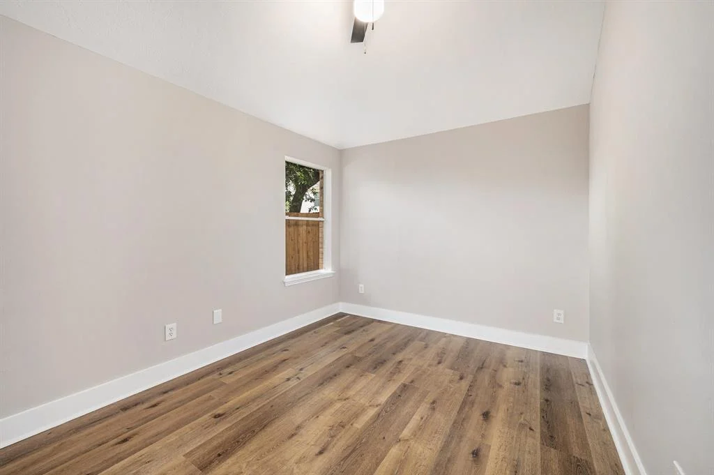 Photo of 2204 Ames Street