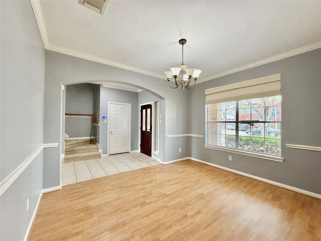 Photo of 24327 Lanning Drive