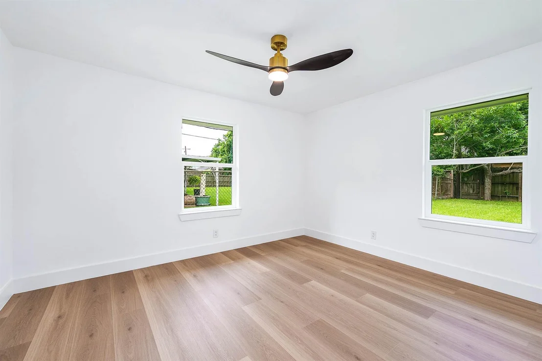 Photo of 10814 Moonlight Drive