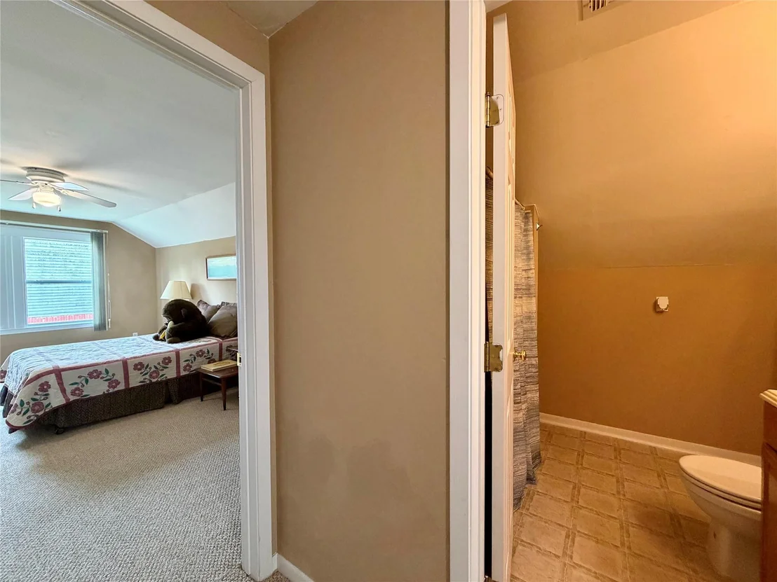 Photo of 114 Edgewater Street
