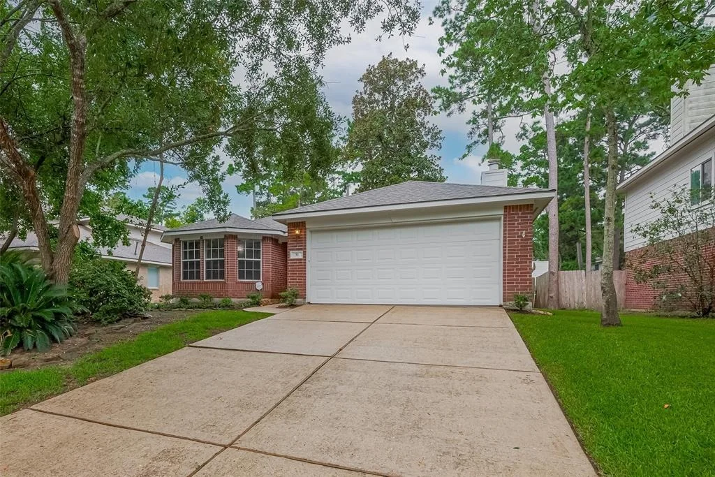 Photo of 31 Shimmer Pond Place