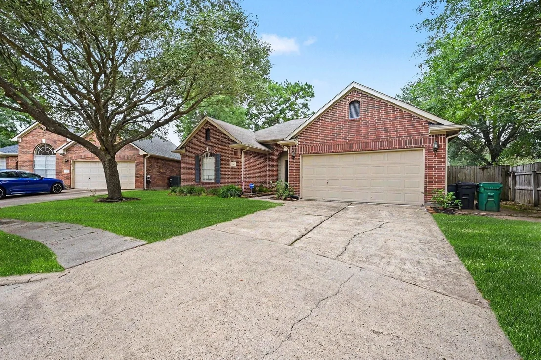Photo of 1311 Coppercrest Drive